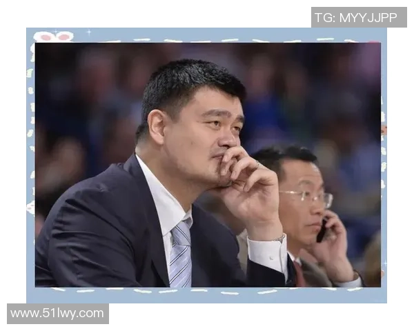 球员如何在比赛中有效防守姚明的技巧与策略分析