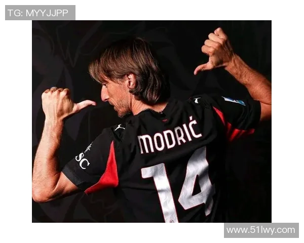 世界杯惊喜AC米兰小胜皇马引发转会风波全场沸腾 世界杯惊喜AC米兰小胜皇马引发转会风波全场沸腾