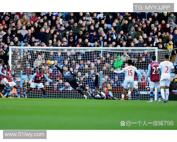 足总杯精彩对决巴萨逆转尤文图斯6-2全场沸腾补时进球引爆激情